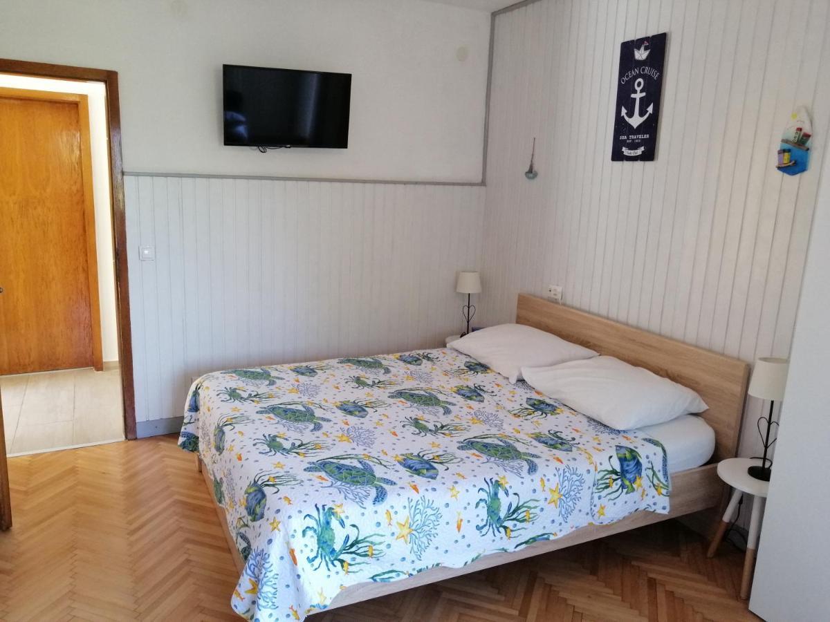 Studio Apartment Vigo - Rijeka Eksteriør billede